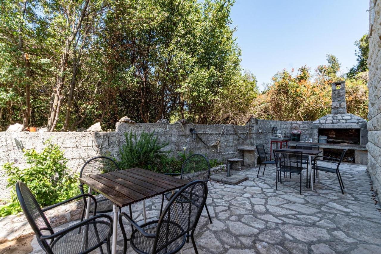 Apartments And Rooms With Parking Space Mali Ston Exterior foto